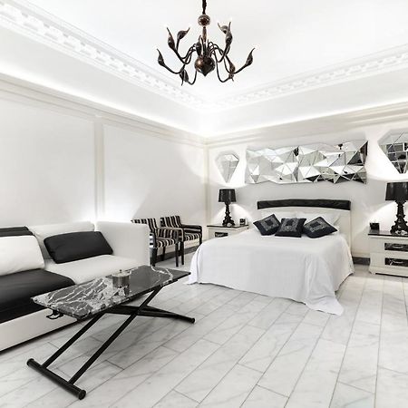The Paris Guest Apartment ภายนอก รูปภาพ