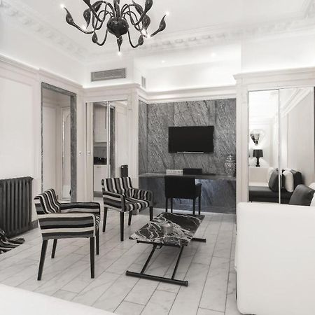 The Paris Guest Apartment ภายนอก รูปภาพ